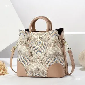 Zhuang brocade shoulder bag limited edition - photo 1