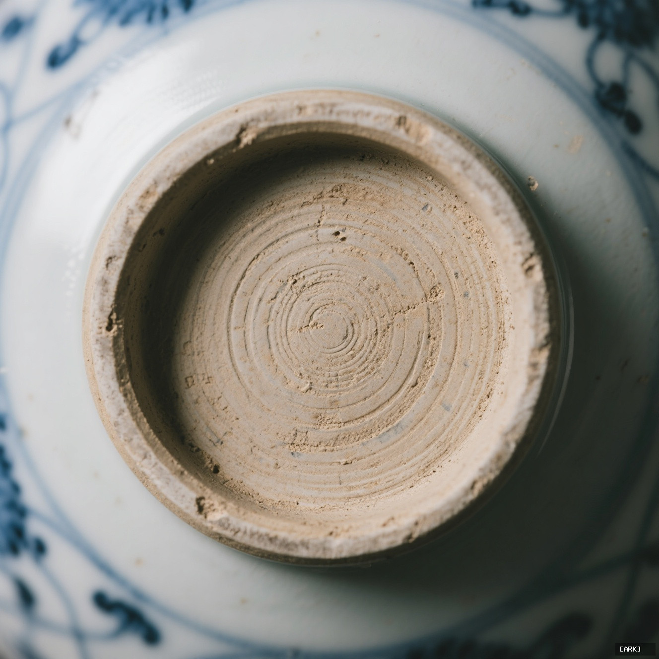 extreme close-up of the unglazed foot ring of an antique Chinese porcelain&hellip;, featuring Chinese ceramic art