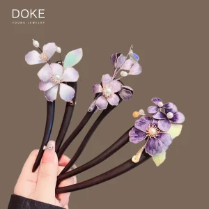 Intangible Cultural Heritage Handmade Silk Velvet Flower Hairpin - Premium Sandalwood Double Hairpin Set for Elegant Updos - Handmade Chinese Gift Detail