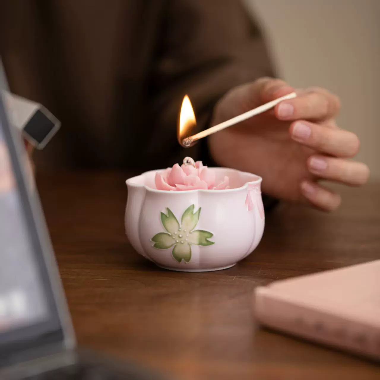 Firefly Hand-Painted Ceramic Peony Scented Candle - Home Fragrance Decor & Premium Gift for Women - Image 3