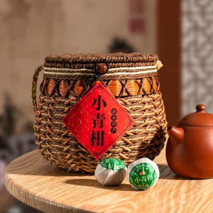 Xinhui Small Green Mandarin Orange Aged Imperial Pu-erh Tea with Dried Tangerine Peel - 500g Gift Box - Handmade Chinese Cultural Gift